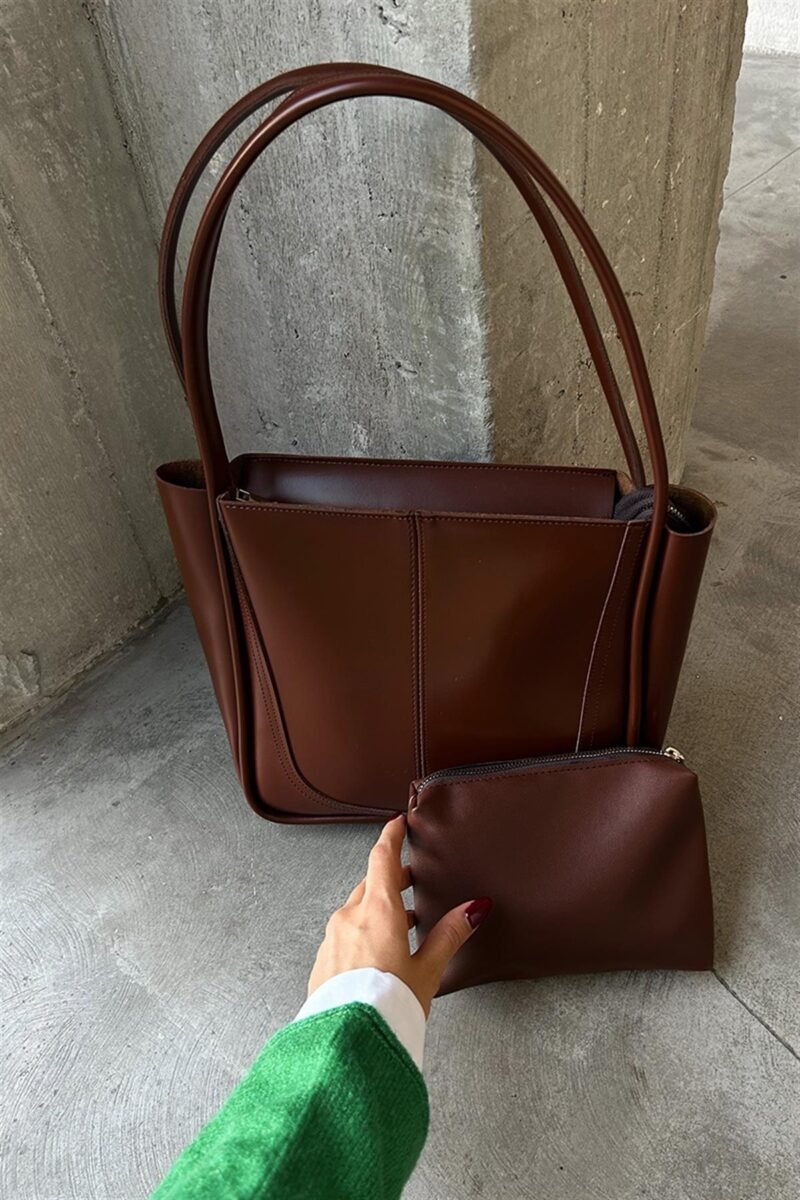 Moscow Noisette + Purse – Image 2