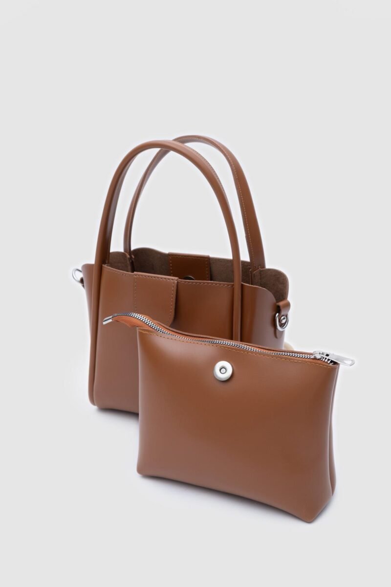Beca Camel – Image 2
