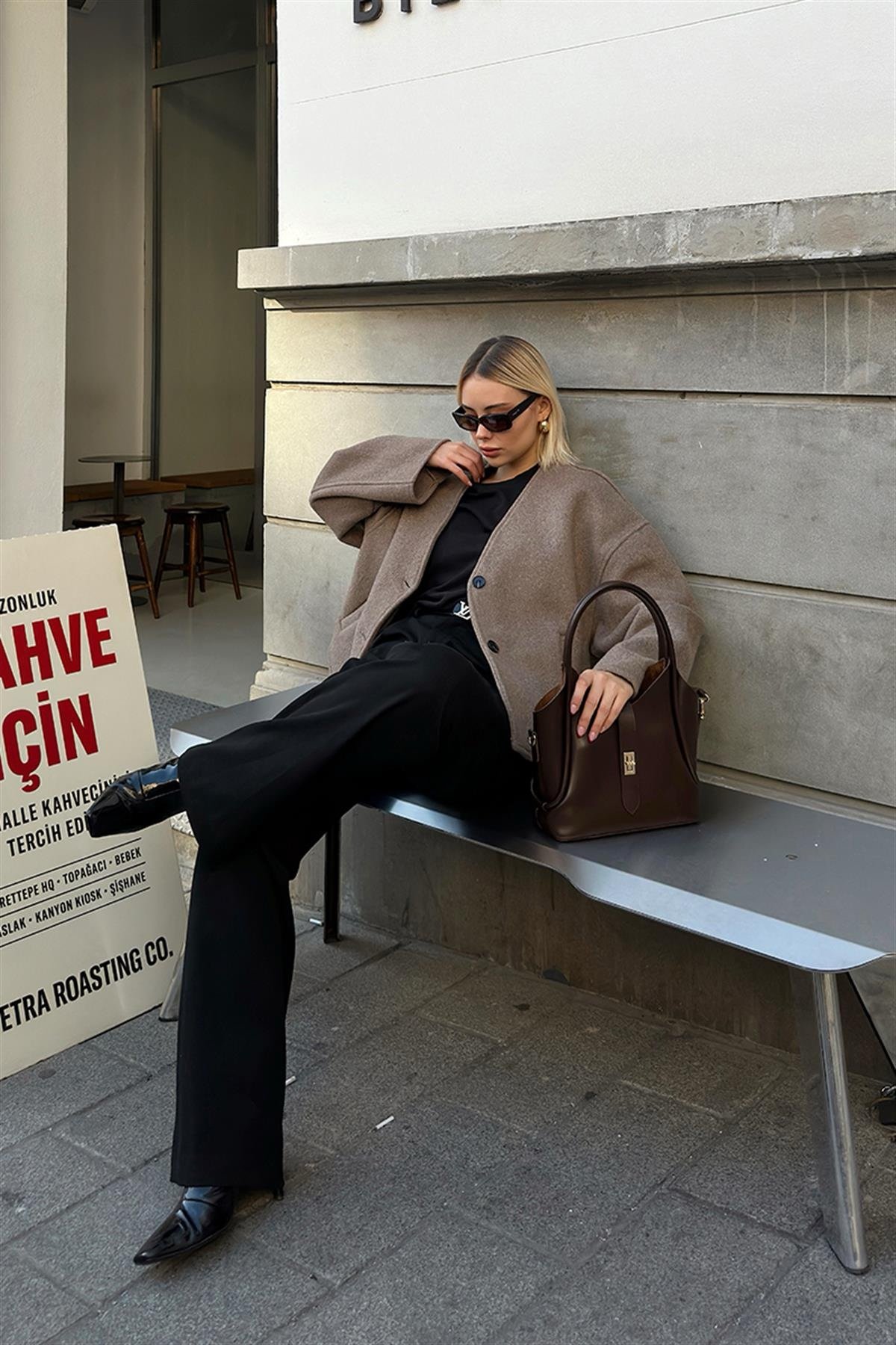 Cindy Marron + Trousse - Image 5