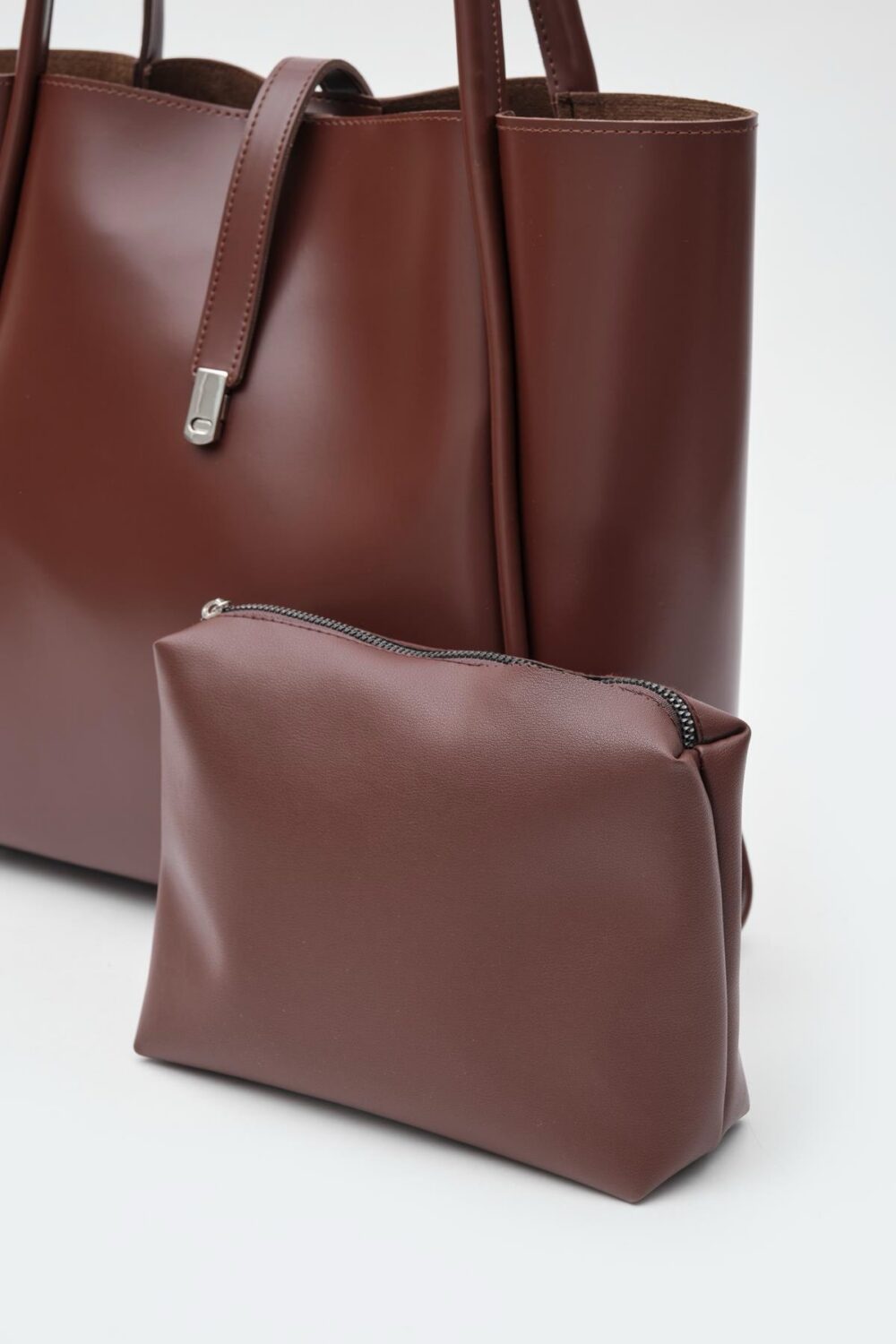 Chester Noisette + Trousse