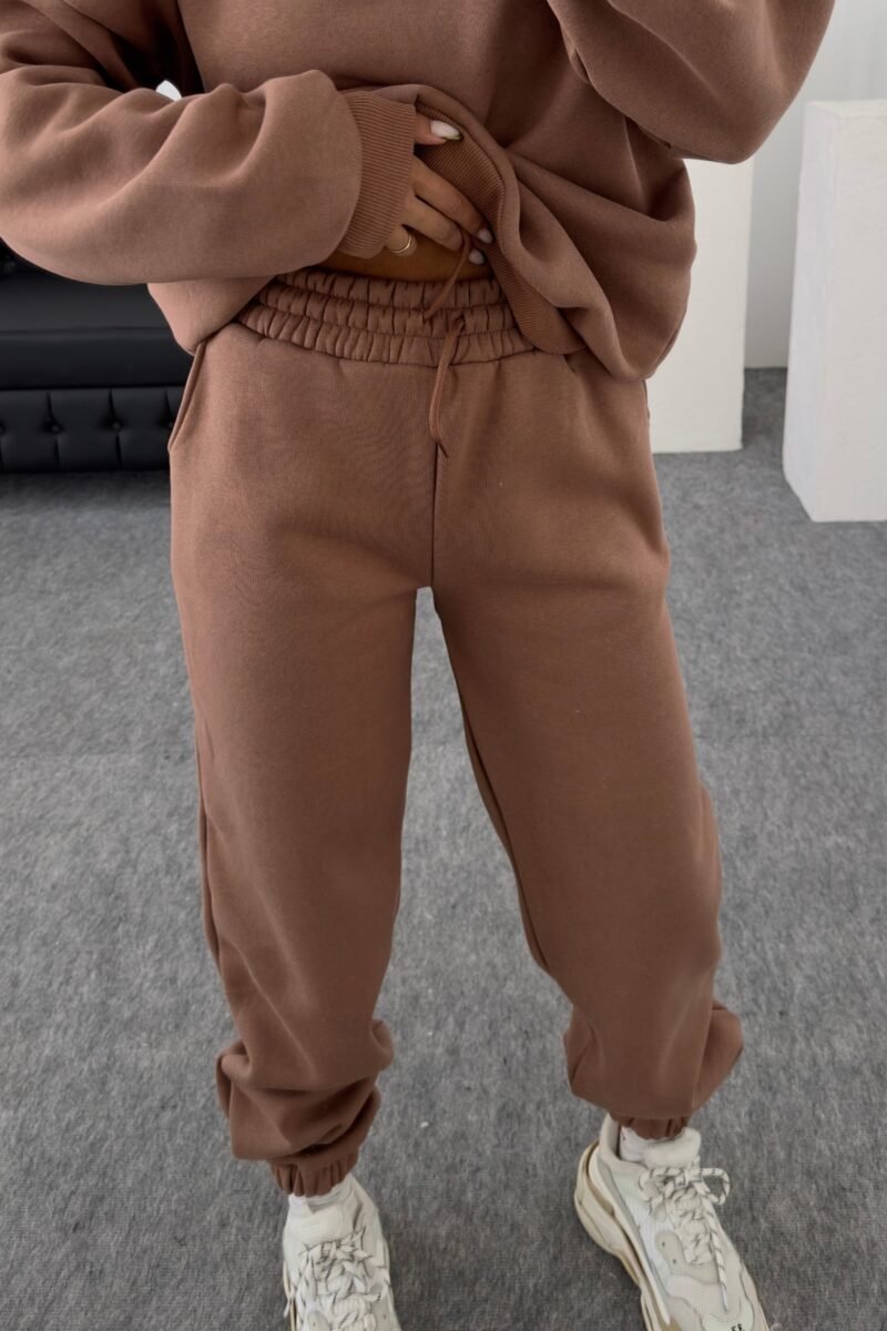 Ensemble Marron oversize ( مقطن من الداخل) – Image 3