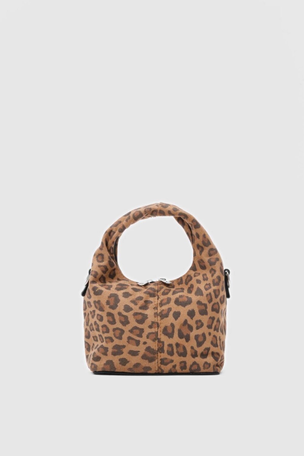Axy Leopard