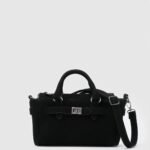 Buch Suede Black
