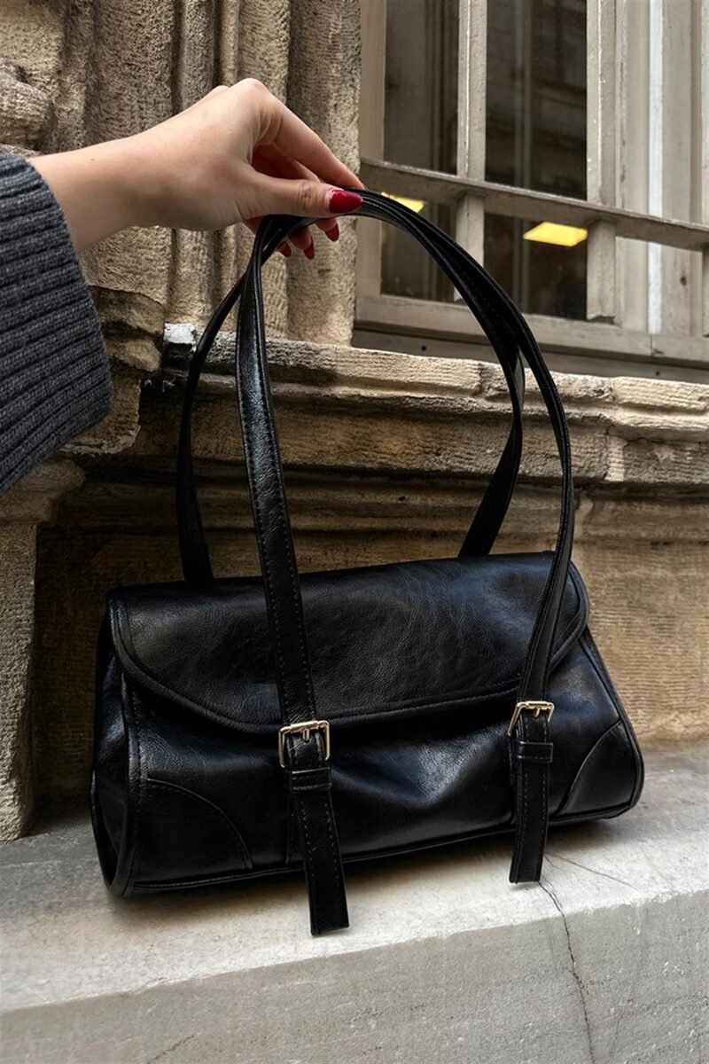 Calvino Noire – Image 6