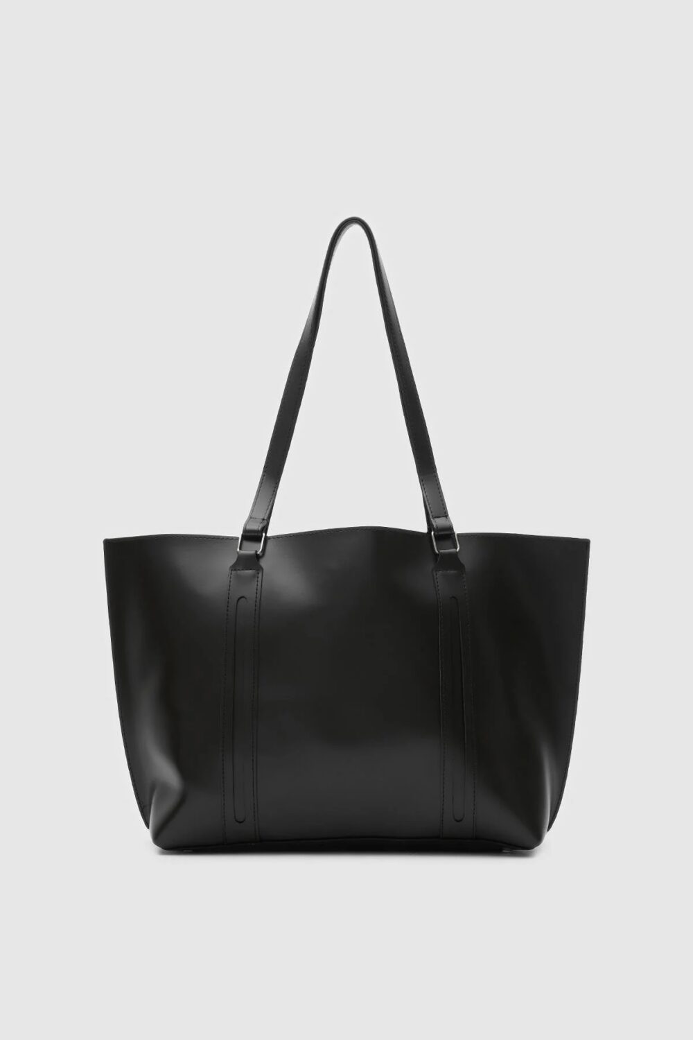 Kylie Noire + Trousse