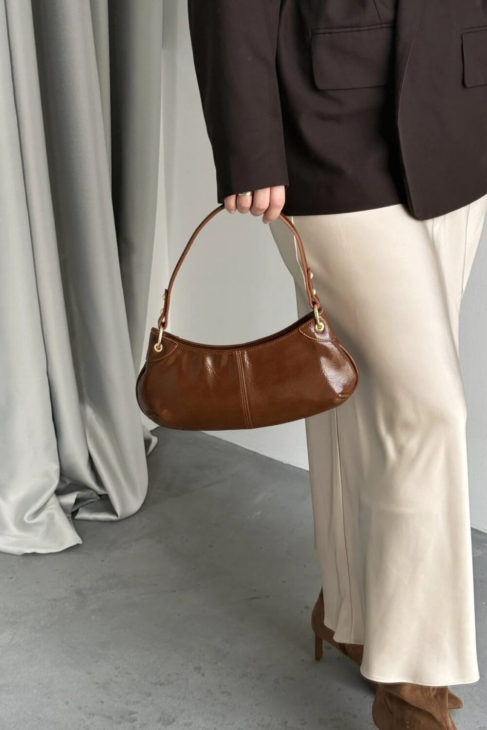 Bloom Camel