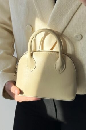 Darla Butter Yellow