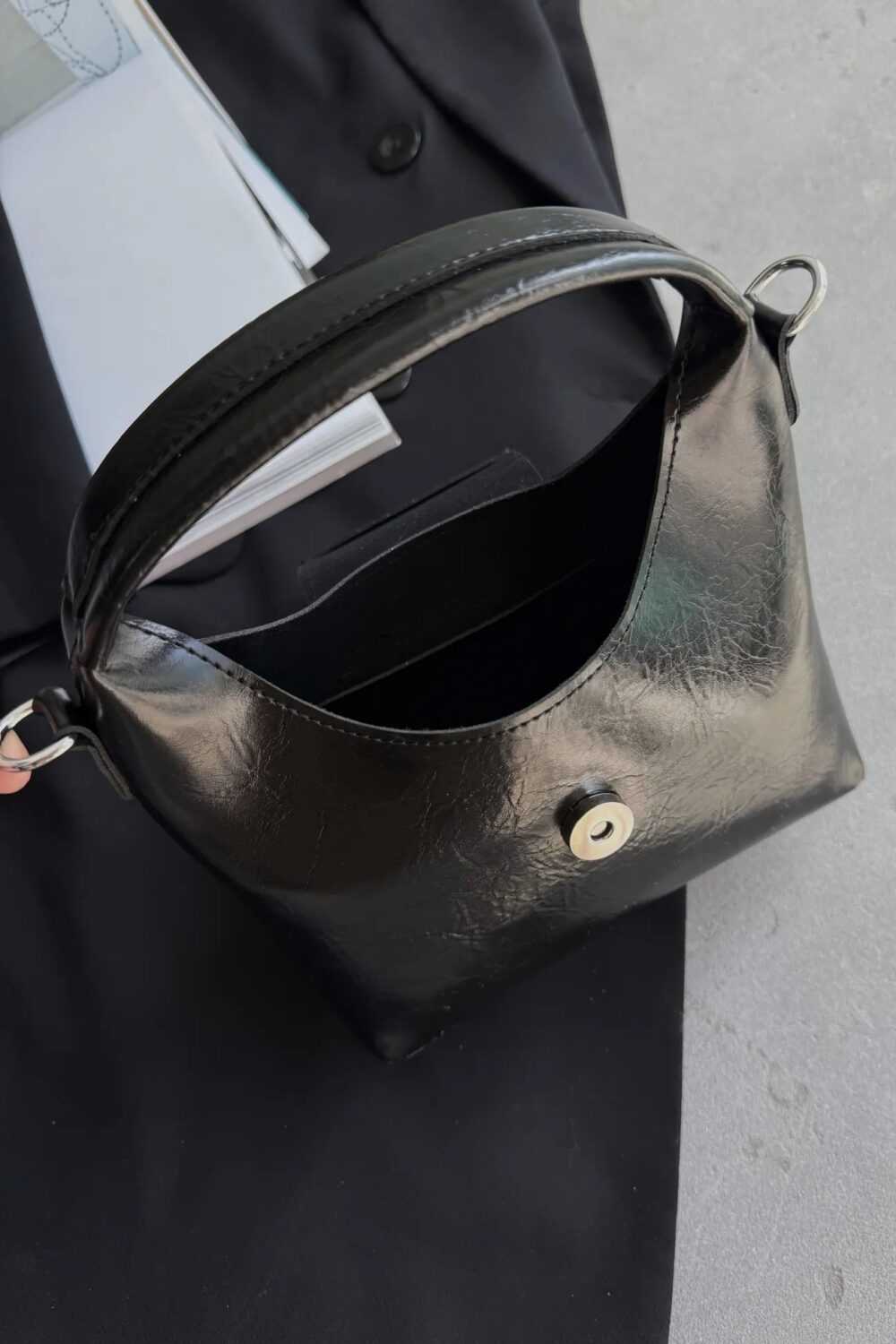 Papillon Black