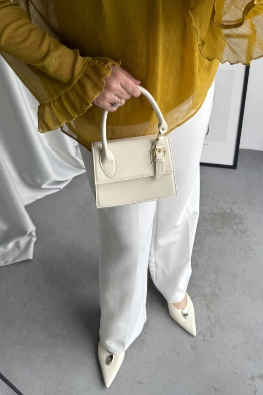 Polly Beige