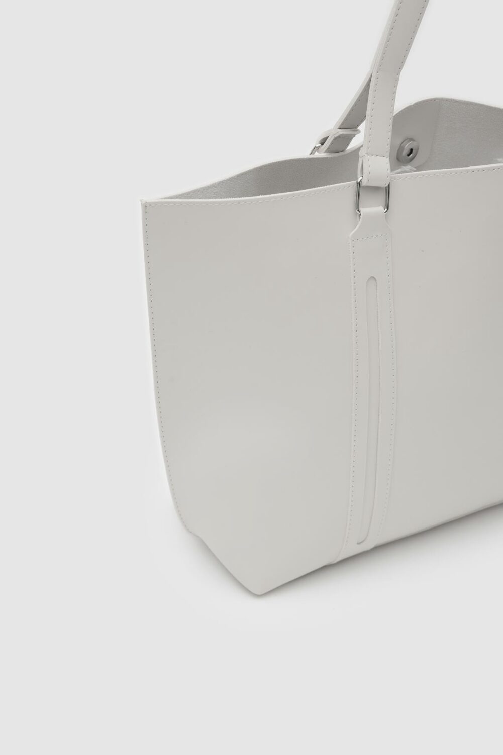 Kylie Blanc Casse + Trousse