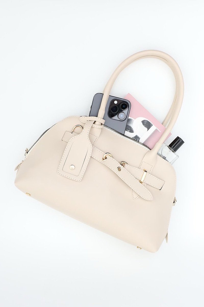 Romi Creme - Image 6