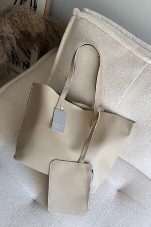 Caroline Beige