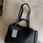 Higgs Medium Noire + Purse