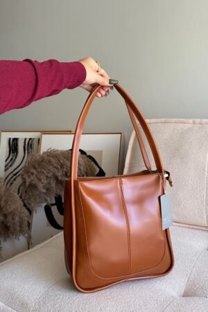 Moscow Moyen Camel + Purse