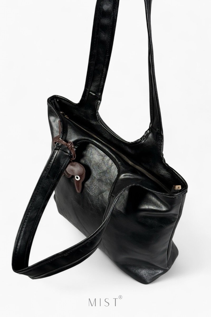 Tomm Black + Charm - Image 2