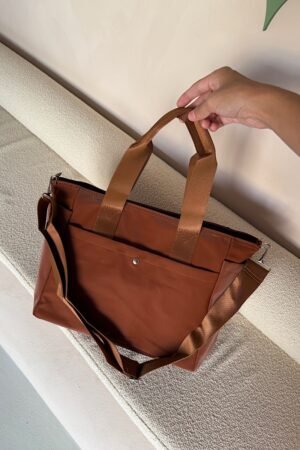 Noa Multi Compartments Camel