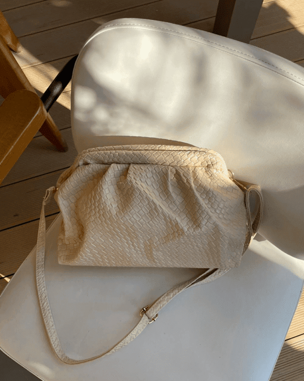 Kendal Clutch Beige
