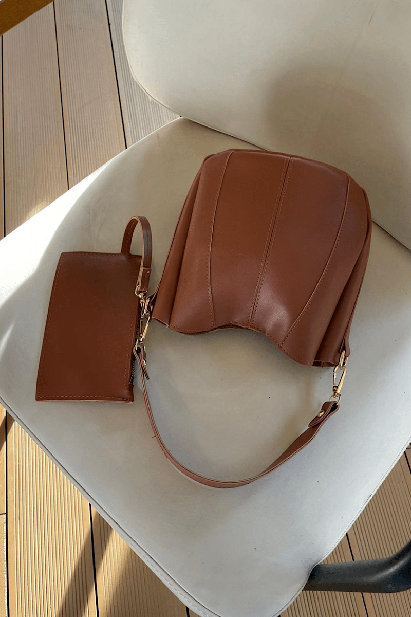 Elsy Camel - Image 3