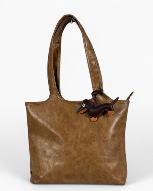 Tomm Nude + Charm