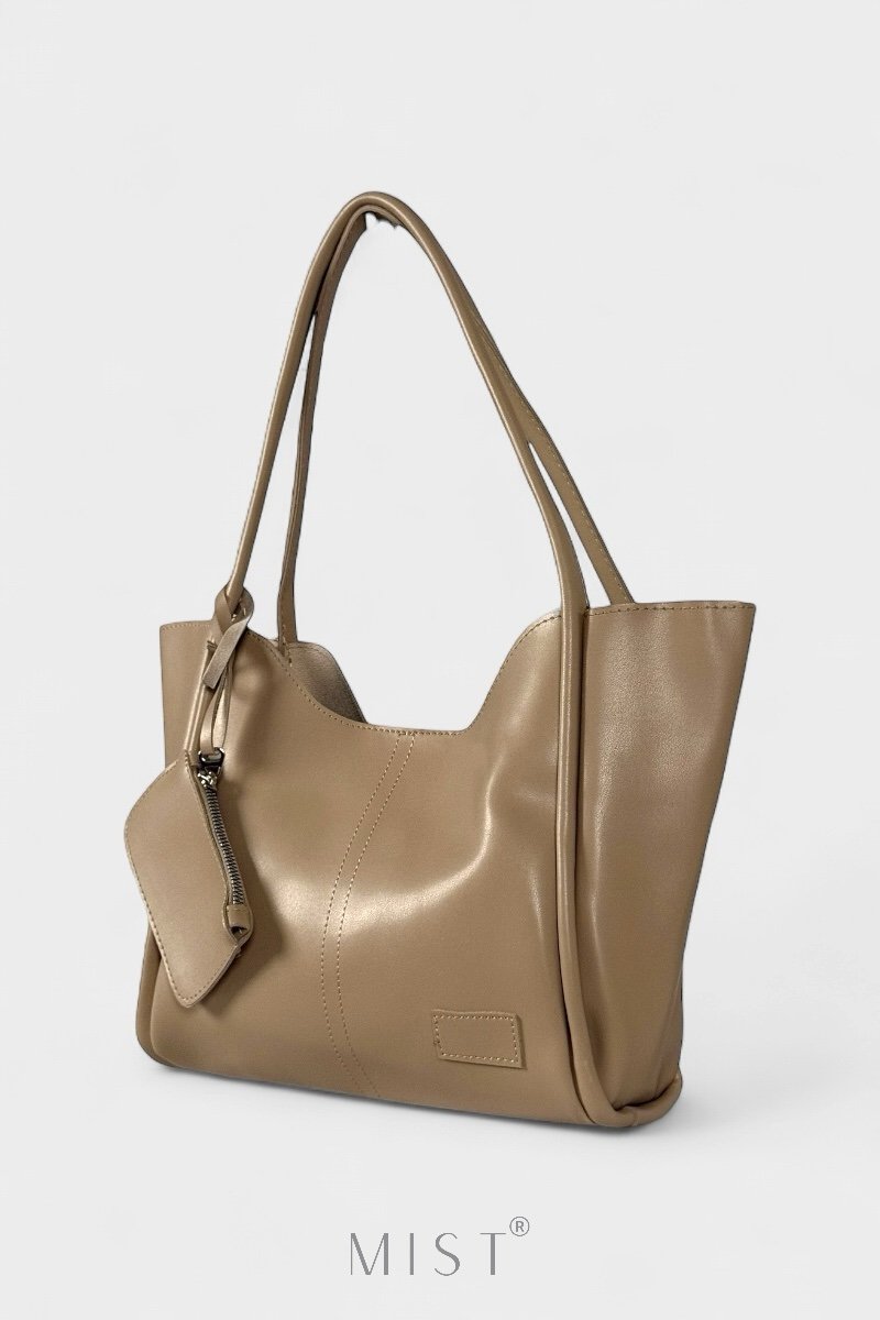 Haley Nude - Image 5