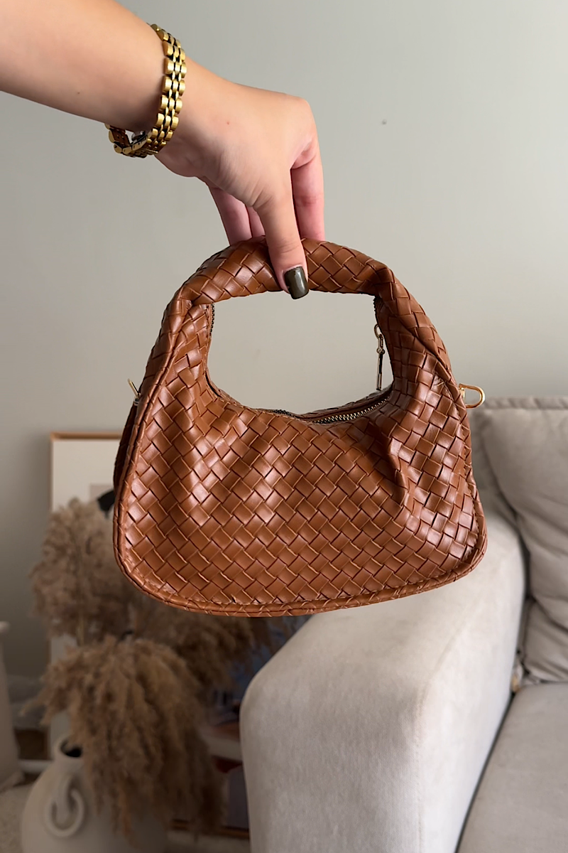Laucia Camel