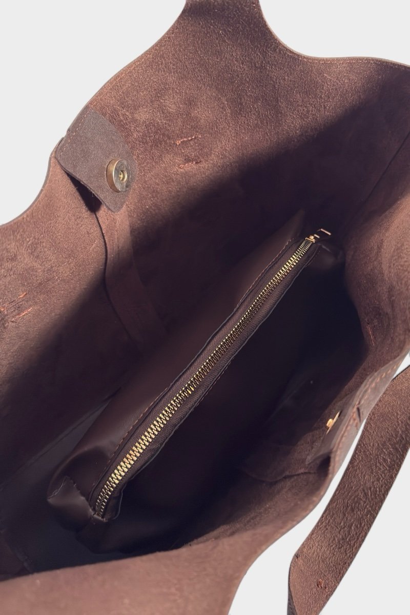 Ava Marron - Image 7