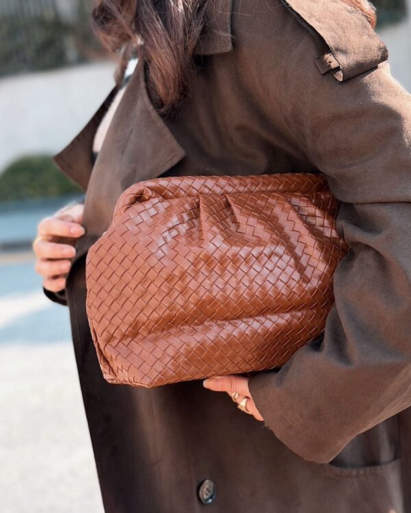Kendal Clutch Camel