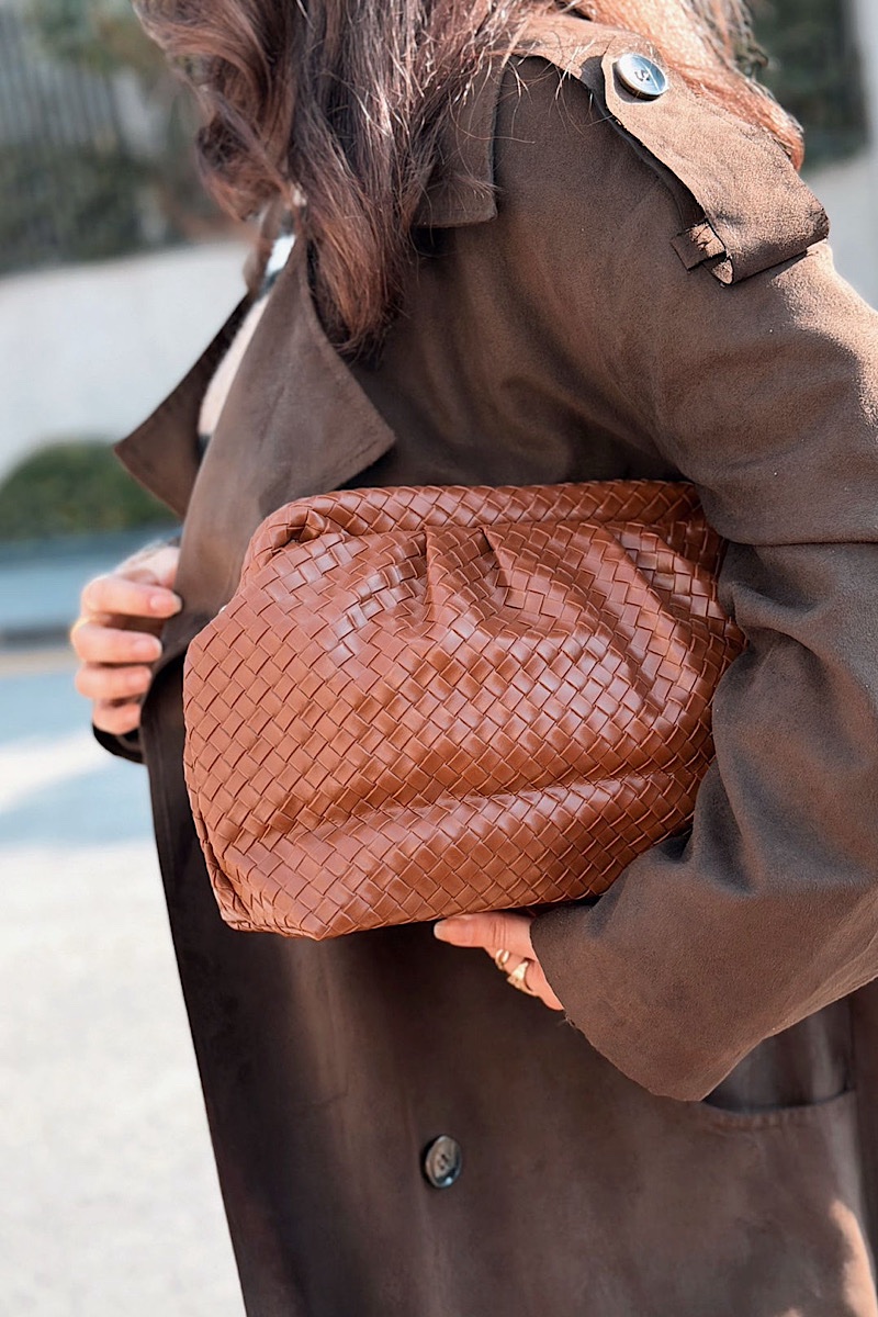 Kendal Clutch Camel