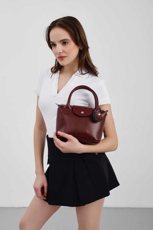 Tiger Leather Bordeaux