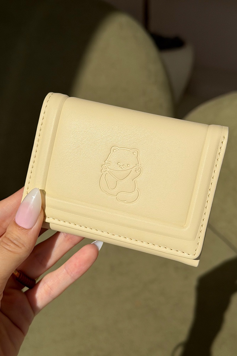 Paws Butter Yellow