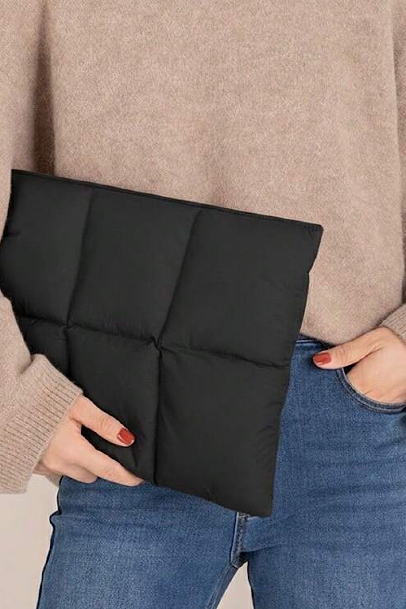 Float Magnetic Sleeve Black