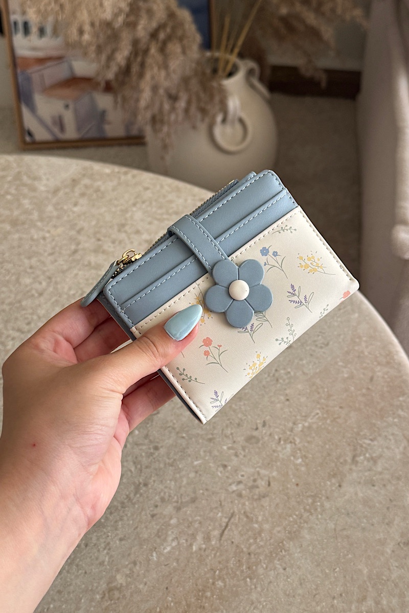Blossom Blue