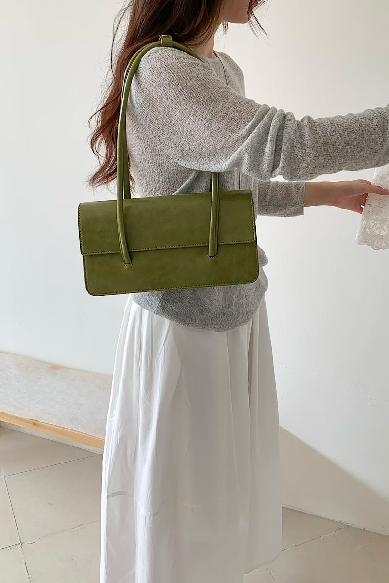 Kelly – Moss Green