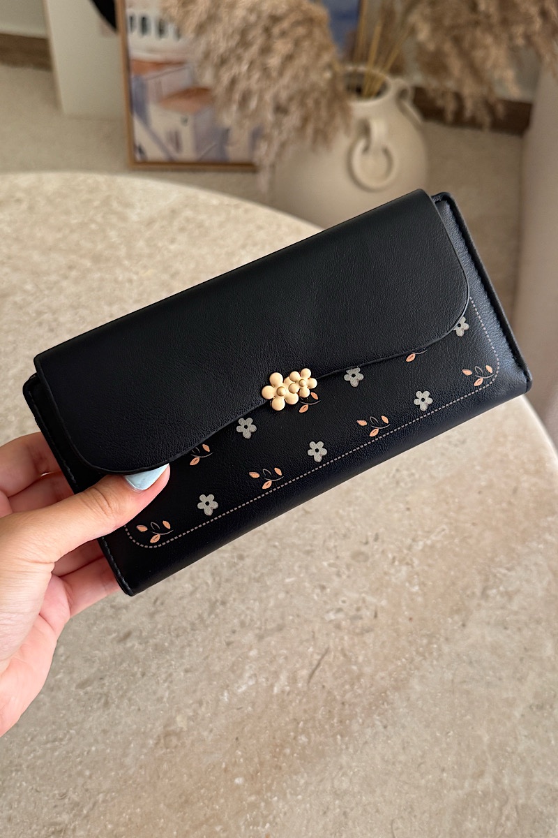 Lotus Black