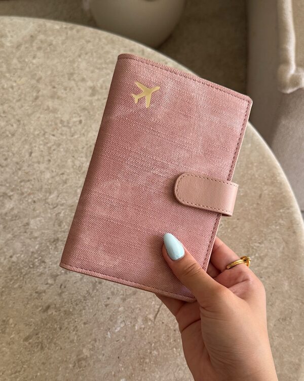 Wander Passport & Mobile Phone Wallet Pink
