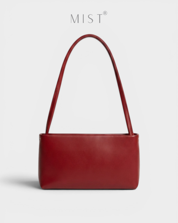 Capella Red