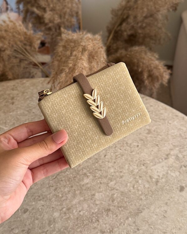 Laurel - Beige