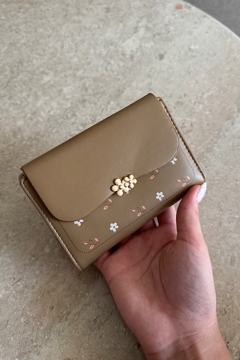 Lotus Medium - Brown