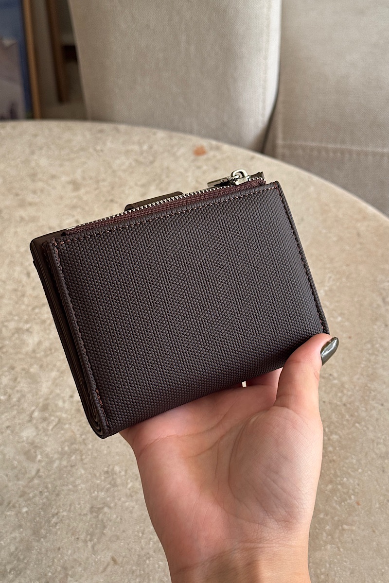 Tilly – Brown
