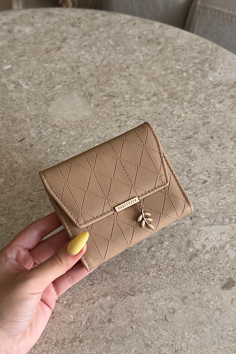 Nellie - Light Brown