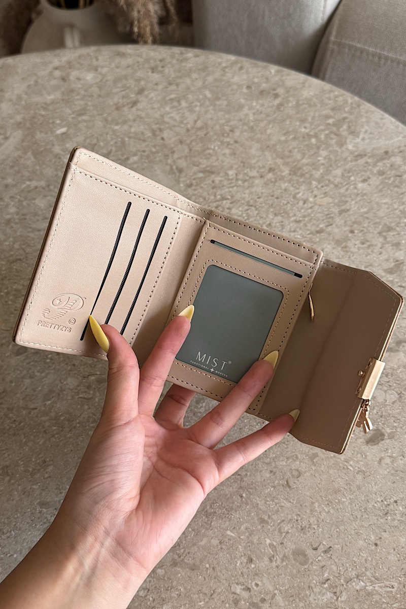 Nellie – Light Brown