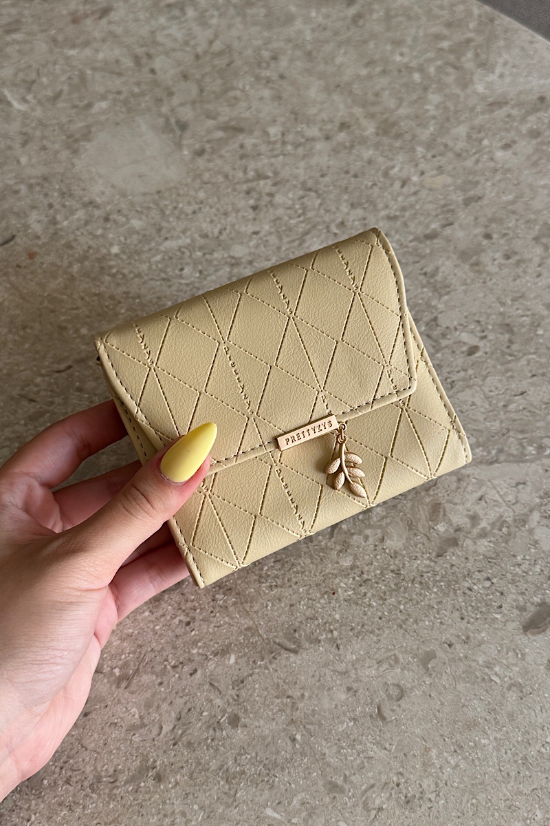 Nellie Butter yellow