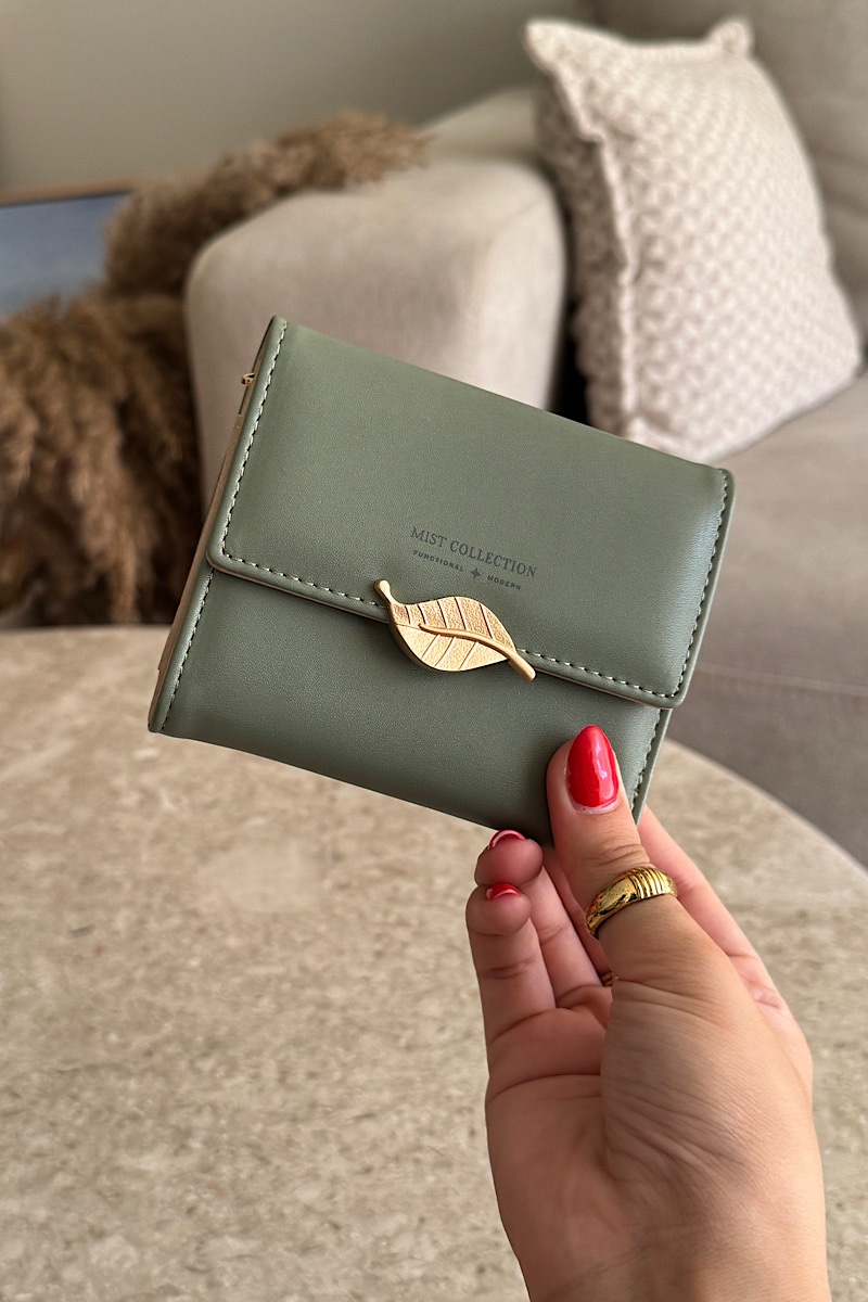 Mist Poppy - Olive
