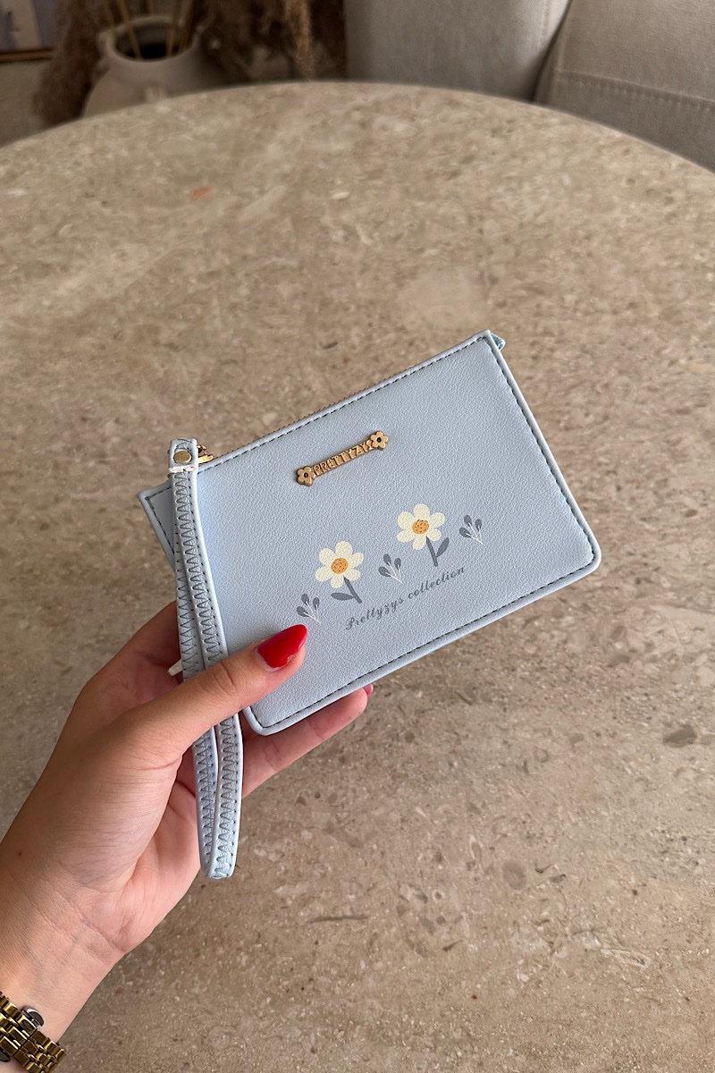 Daisy baby blue