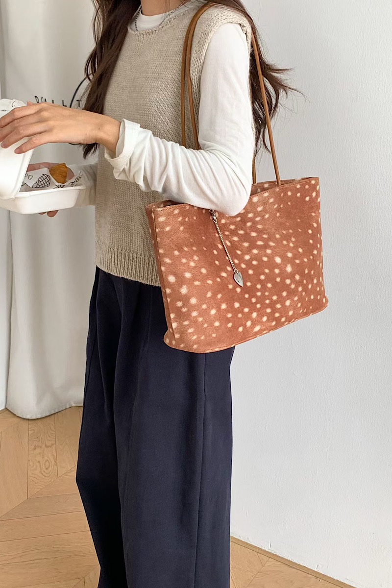 Bambi + Charm – Deer Suede